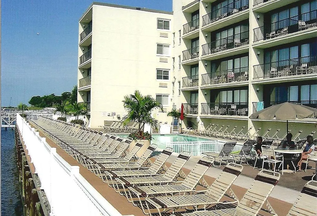 Pier 4 Hotel-1