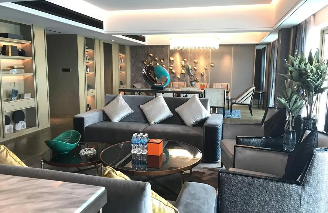 Howard Johnson Plaza By Wyndham Blue Bay Sihanoukville-1