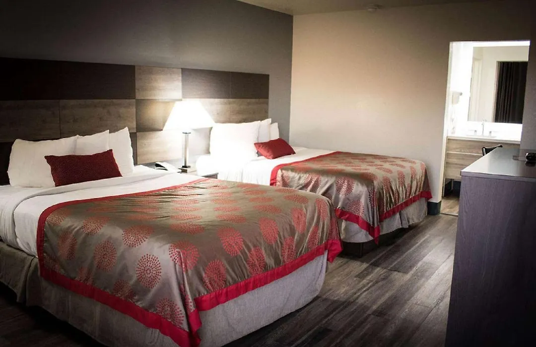 Ramada By Wyndham North Platte-1