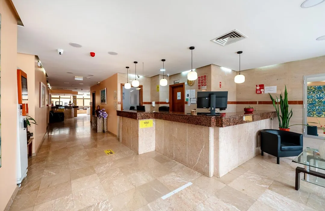 Hotel Avenida Praia-1