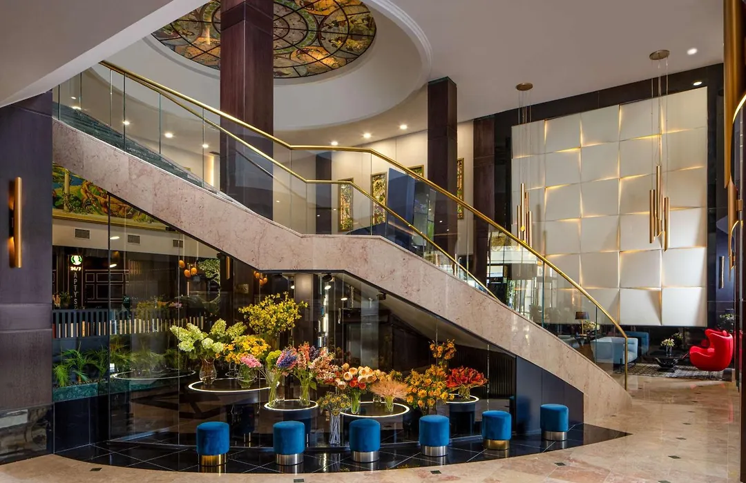 Radisson Blu Leogrand Hotel-1