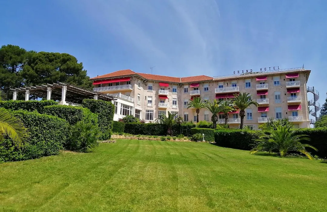 Grand Hotel Des Lecques; BW Signature Collection-1