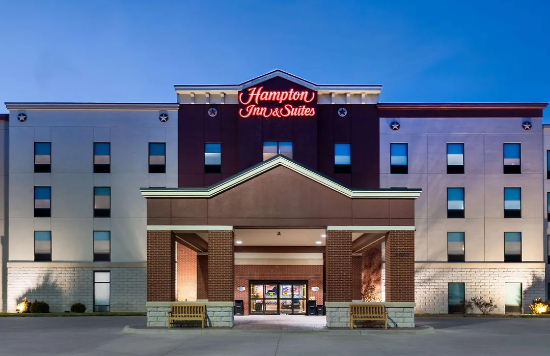 Hampton Inn & Suites By Hilton Dodge City Boot Hill Casino-1