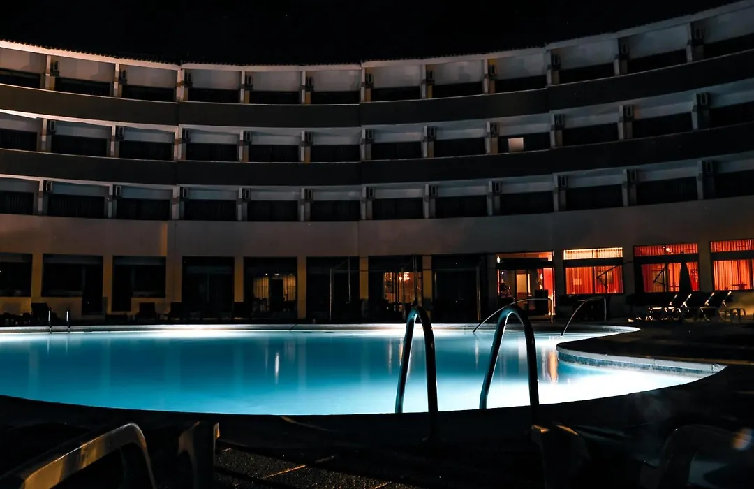 Hotel Meia Lua-1