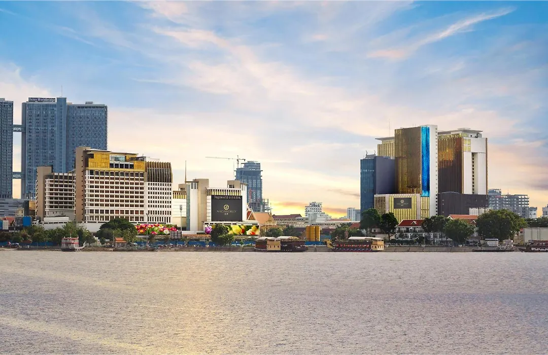 Nagaworld Hotel & Entertainment Complex-1