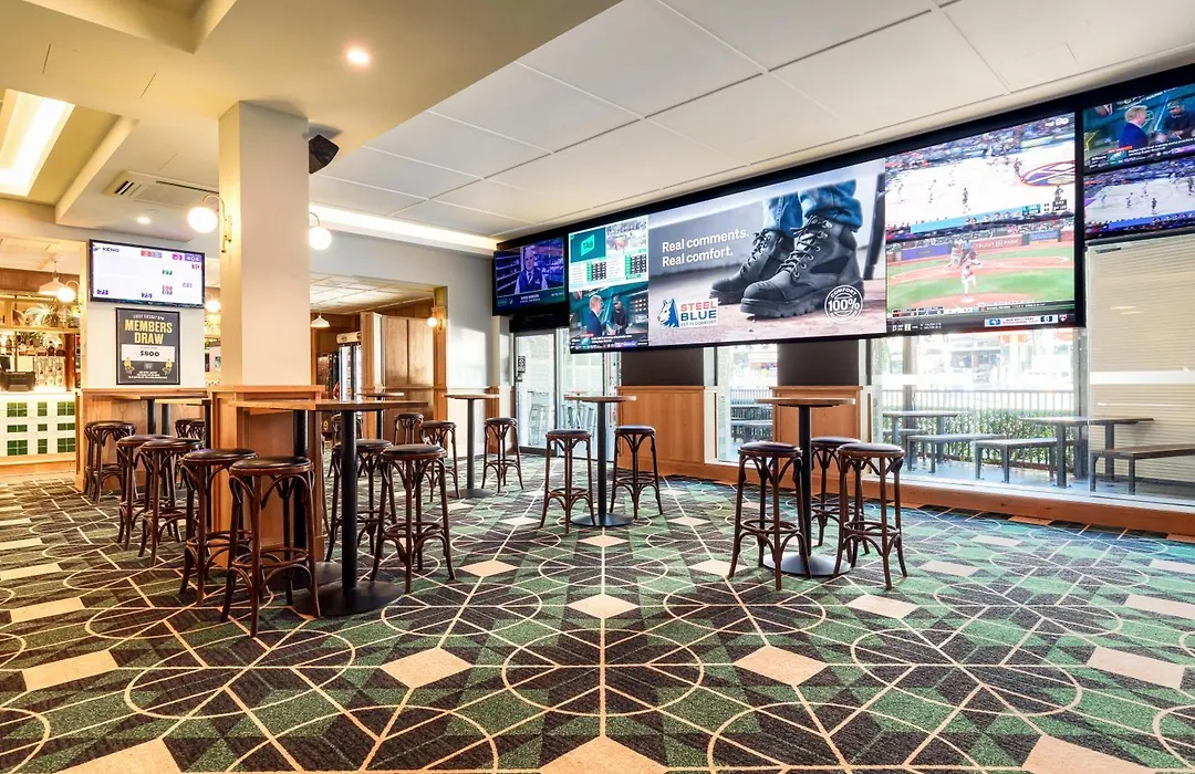 Kingsgrove Hotel-1