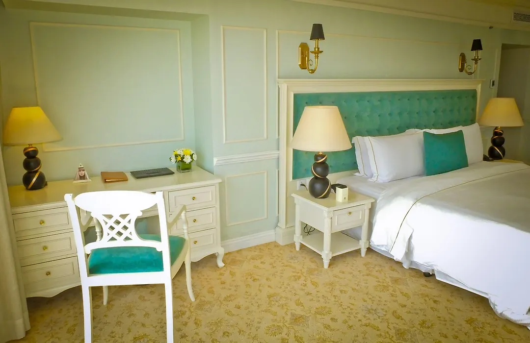 The Kingsbury Colombo-1