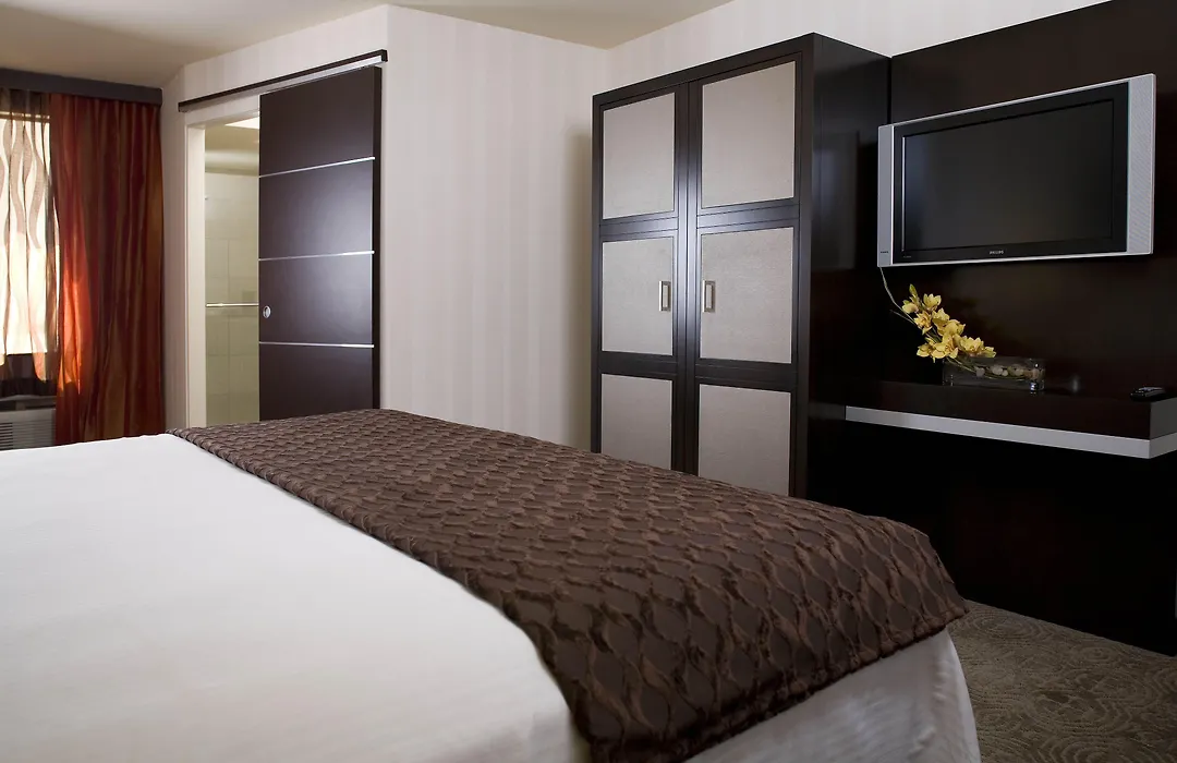 Gold Coast Hotel And Casino-1