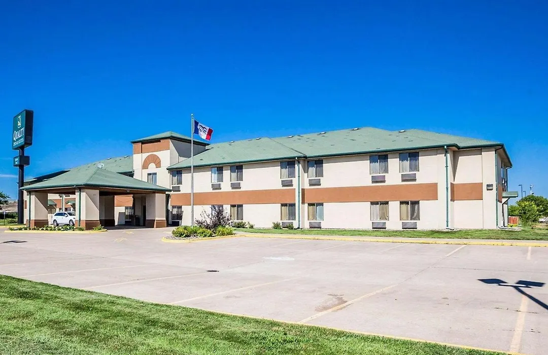 Quality Inn & Suites Altoona - Des Moines-1