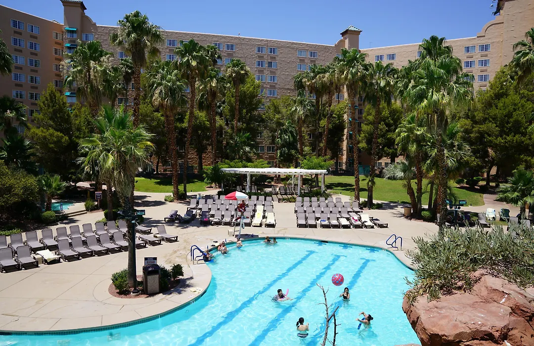 CasaBlanca Hotel&Casino-1