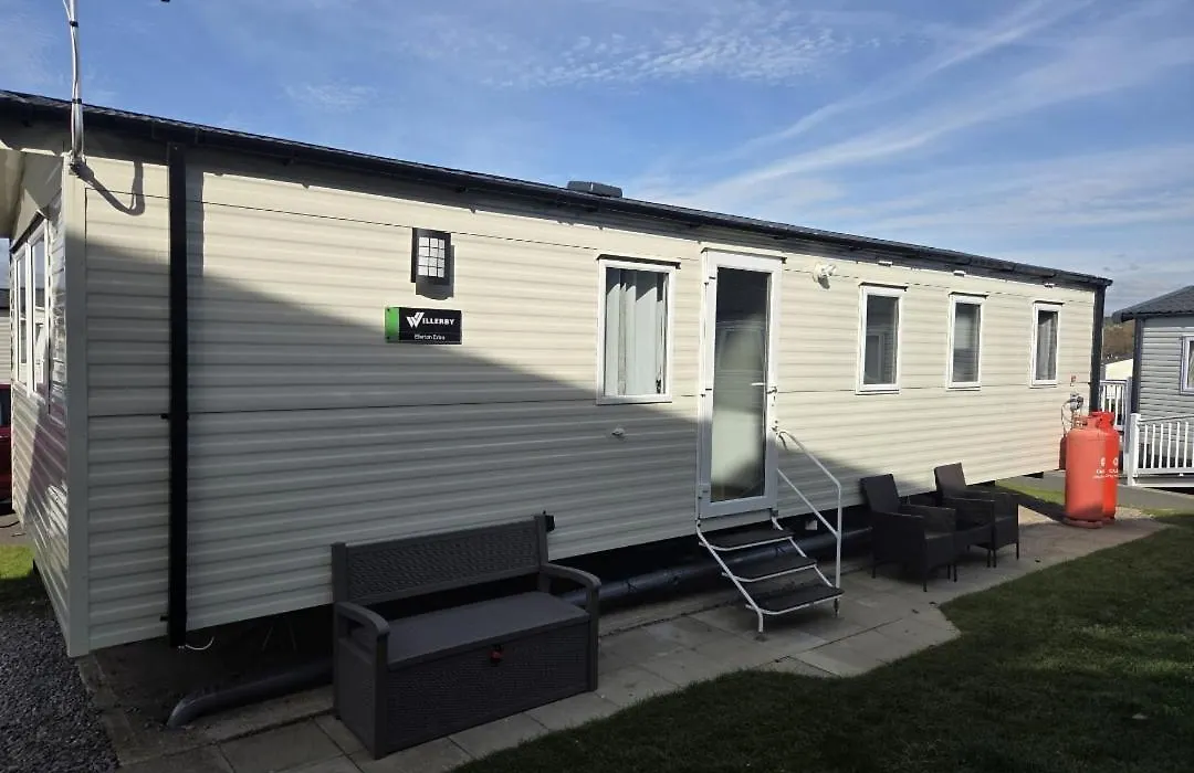 Zucolli'S Caravan At Trecco Bay Holiday Park-1