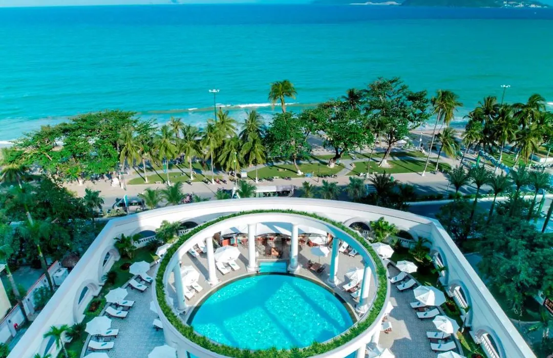 Sunrise Nha Trang Beach Hotel & Spa-1