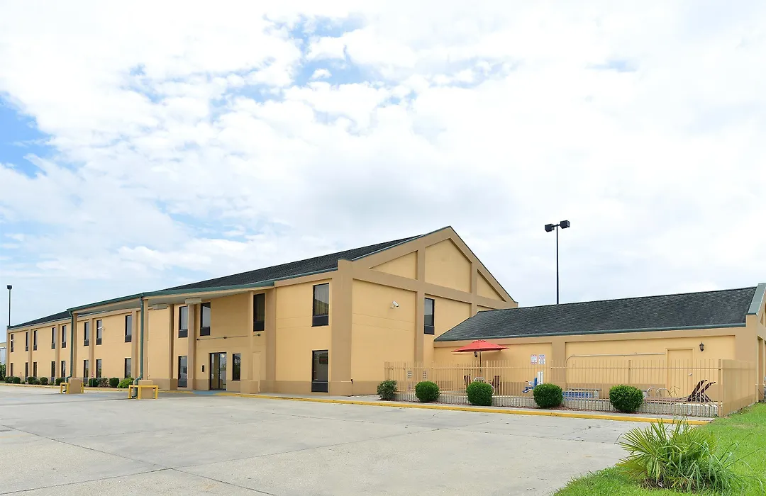 Executive Inn & Suites Breaux Bridge, La-1