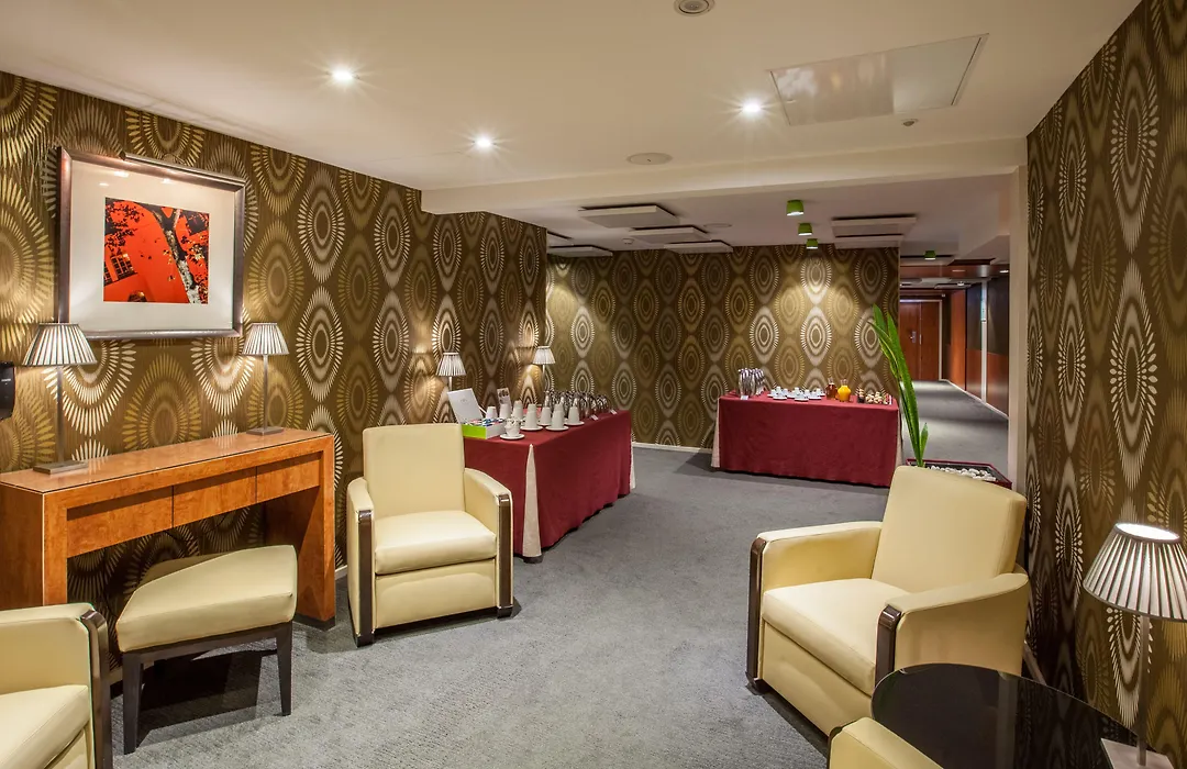 Crowne Plaza Lyon Parc de la Tête d'Or-1
