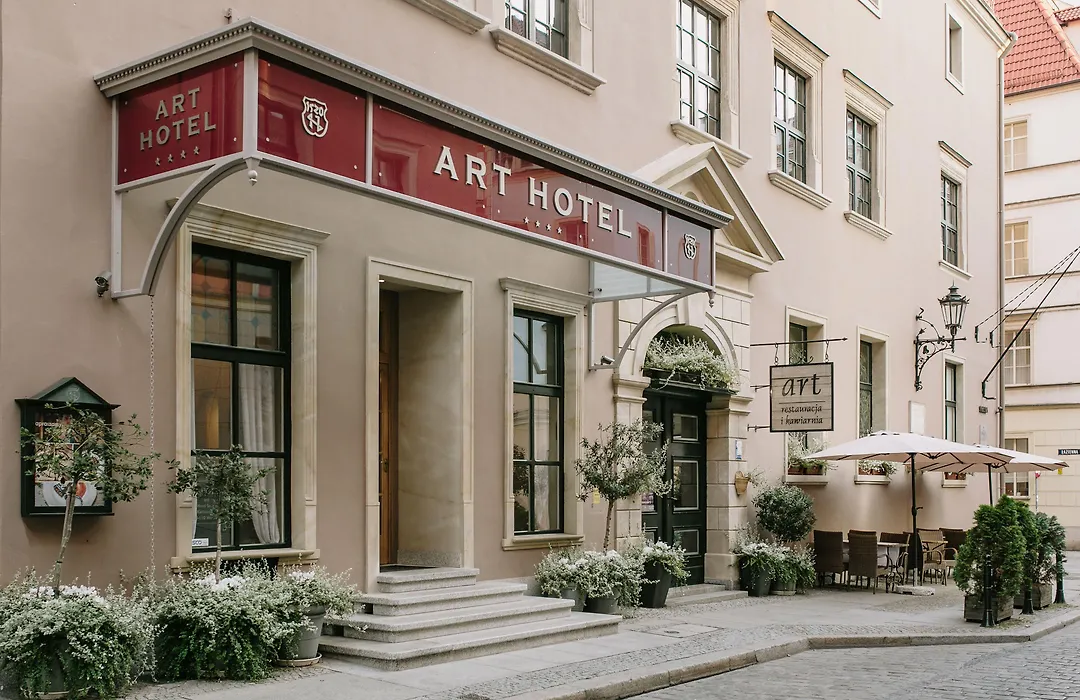 Art Hotel-1