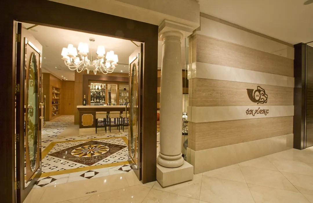 Grand Lisboa Macau-1
