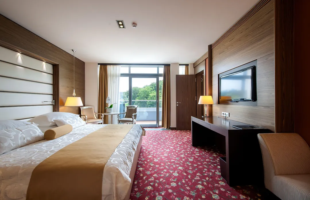 Grand Hotel Donat Superior & Wellness Center-1