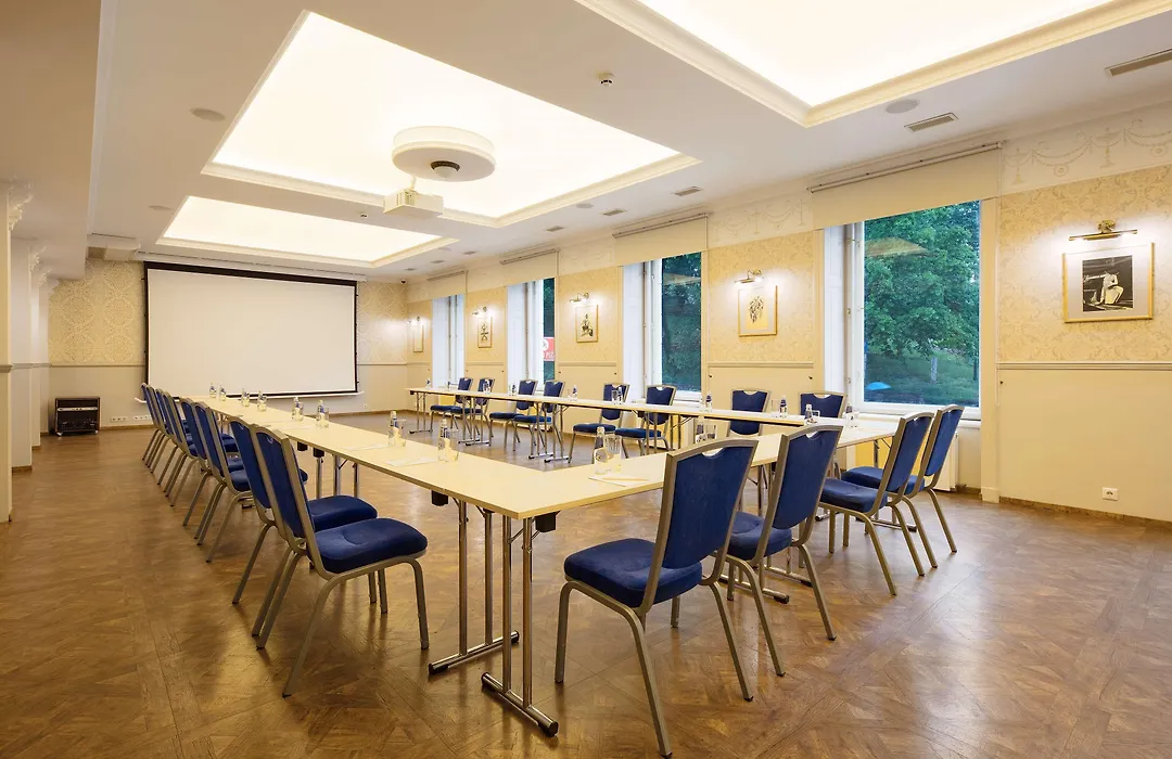Aston Hotel Riga-1