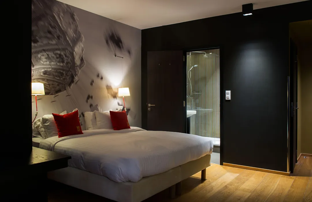 Hotel The Royal Snail-1