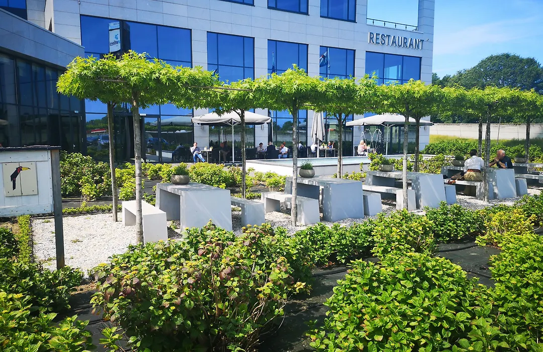 Van Der Valk Hotel Tiel-1