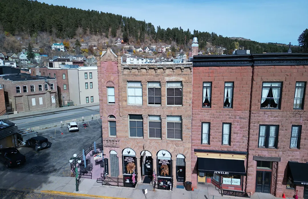 Historic Iron Horse Inn - Deadwood-1