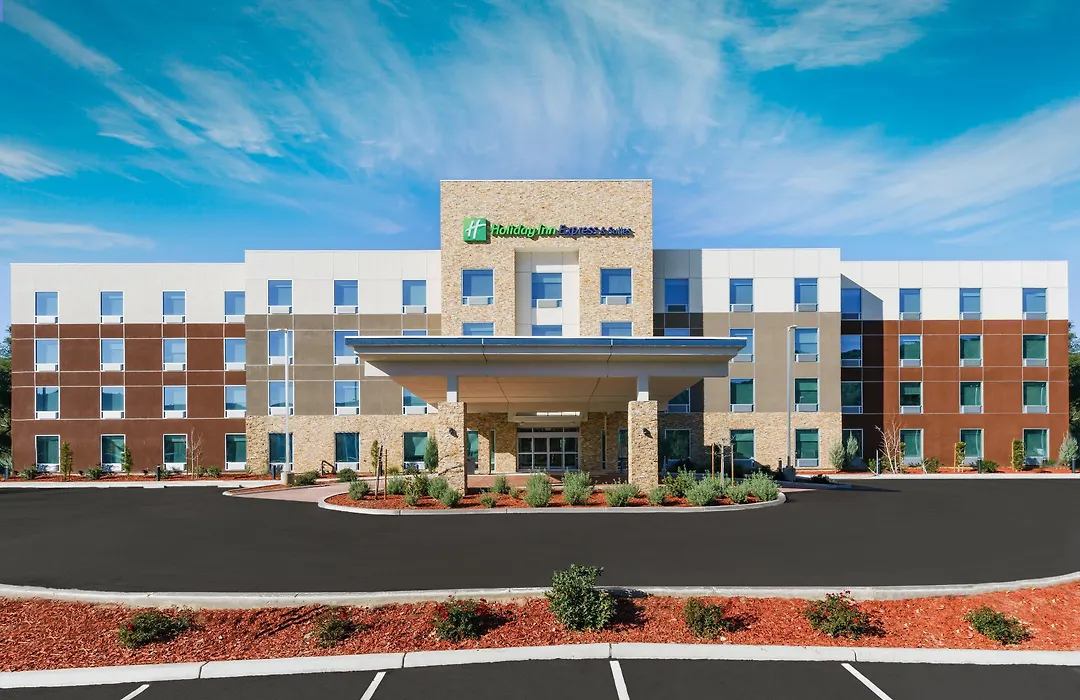Holiday Inn Express & Suites Oakhurst-Yosemite Park Area By Ihg-1