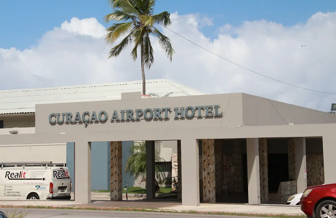 Curacao Airport Hotel-1