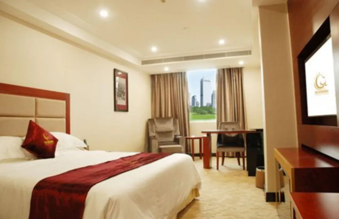 Gorgeous Hotel-1
