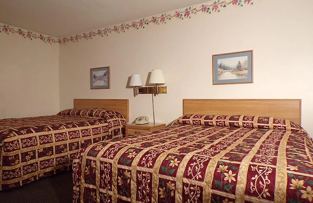 Morton Inn-1