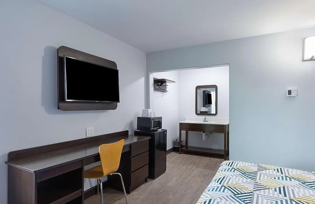 Motel 6-Show Low, Az-1