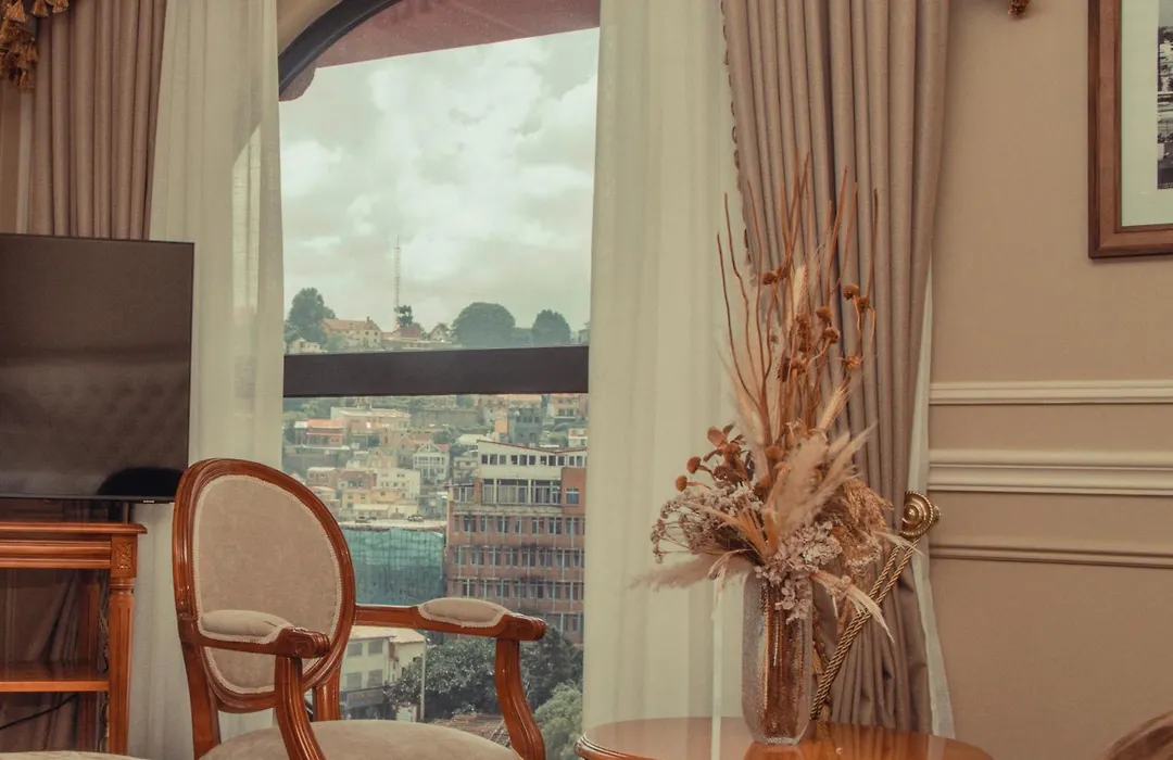 Hotel Colbert Palace-1