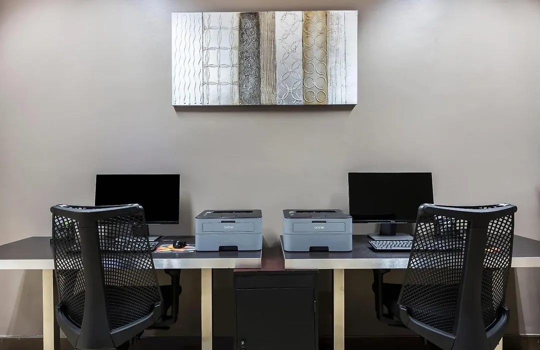Quality Inn & Suites Los Angeles Airport - Stadium District-1