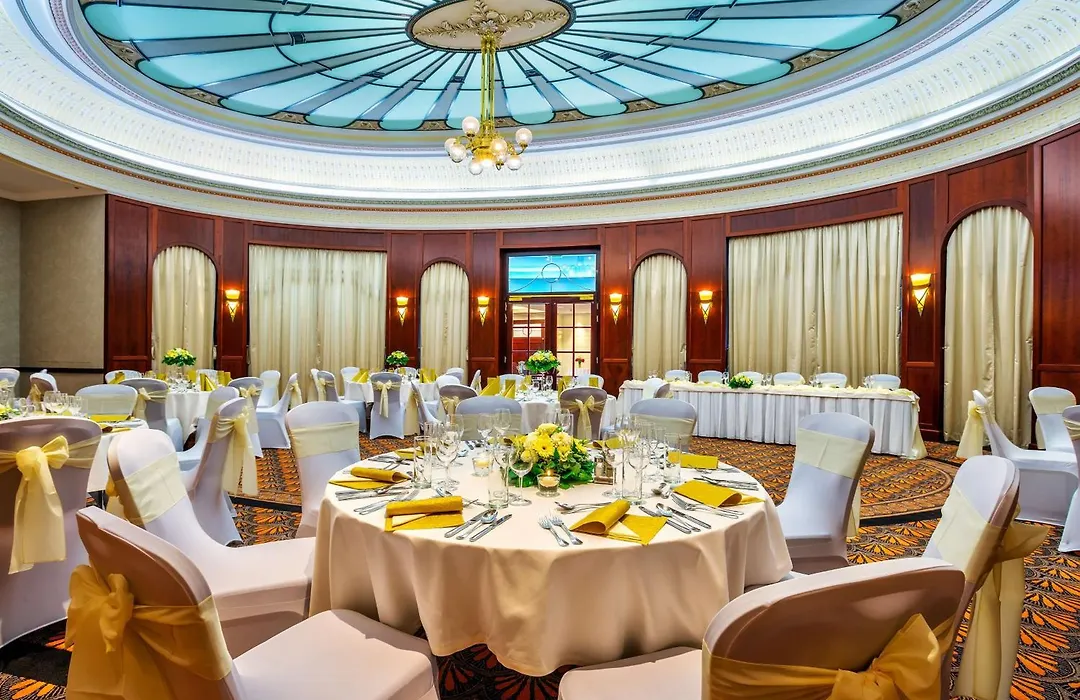 Radisson Blu Carlton Hotel, Bratislava-1
