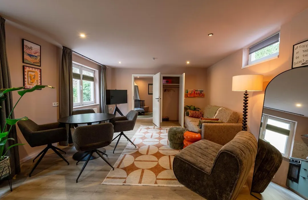Hotel Riche-1