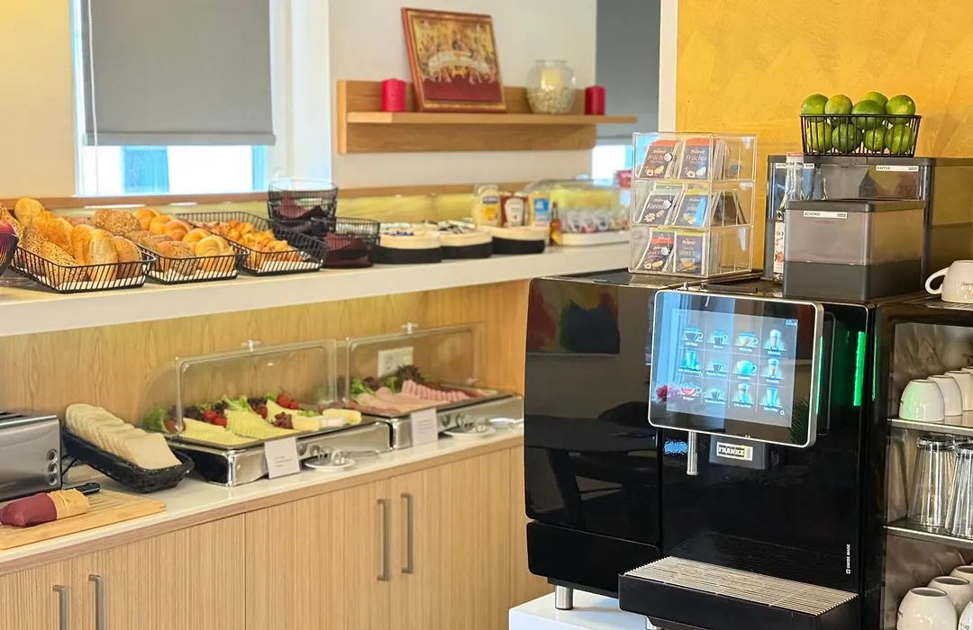 Alpha & Omega Hotel Stuttgart - Air-Conditioned-1