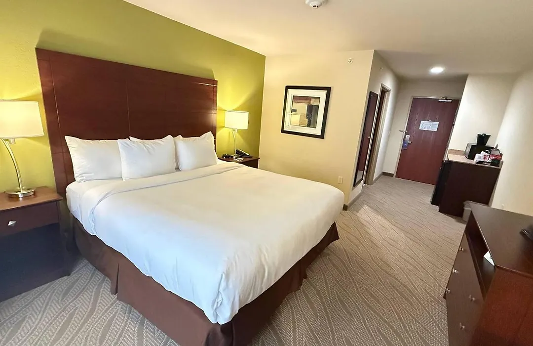 Comfort Inn & Suites Marquette - Prairie Du Chien-1