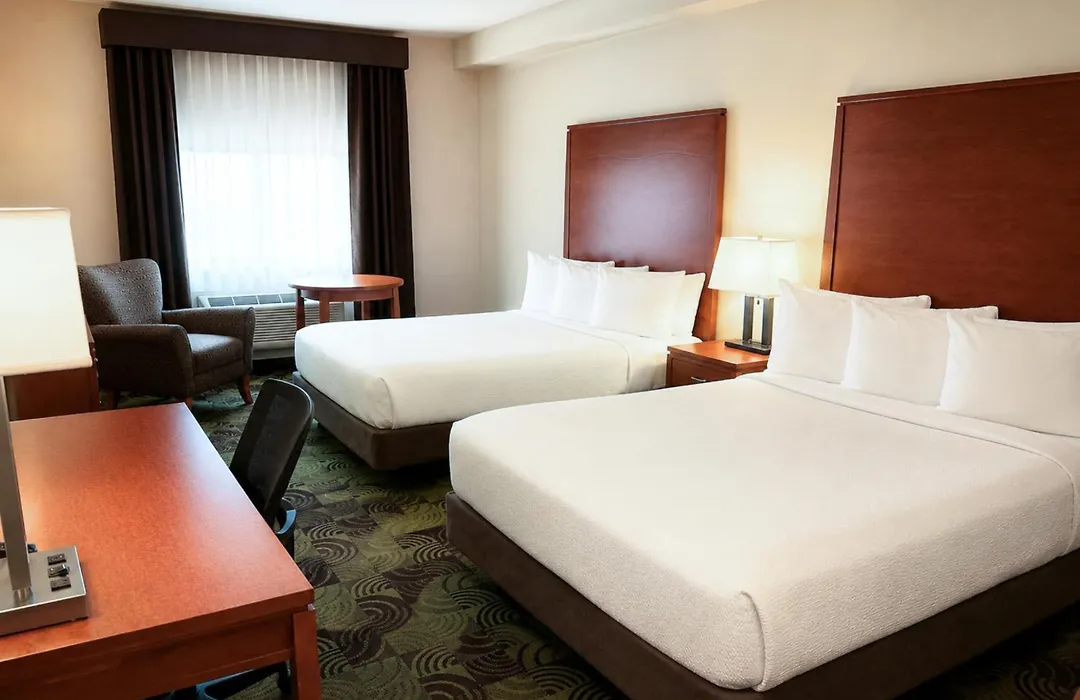 Deerfoot Inn And Casino-1