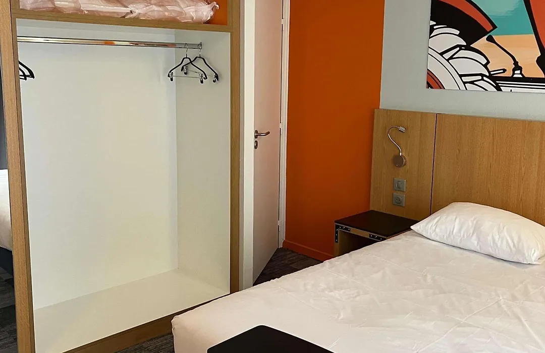 ibis Styles Bourbon Lancy-1