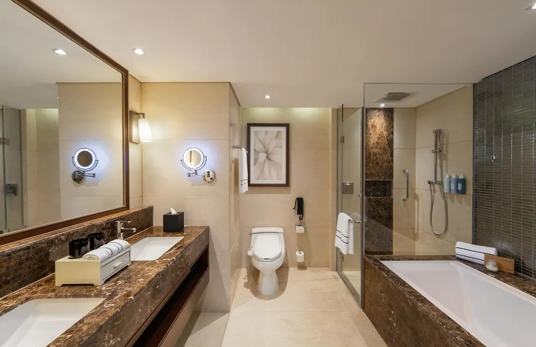 Melia Hanoi-1