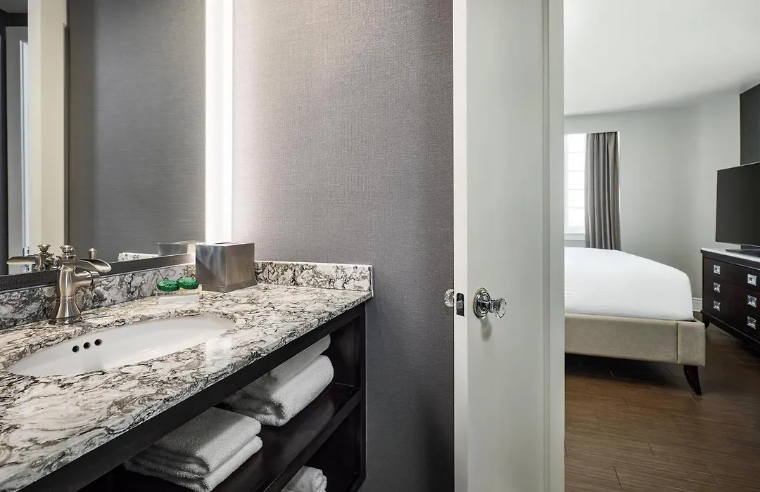 Hotel Alex Johnson Rapid City, Curio Collection By Hilton-1