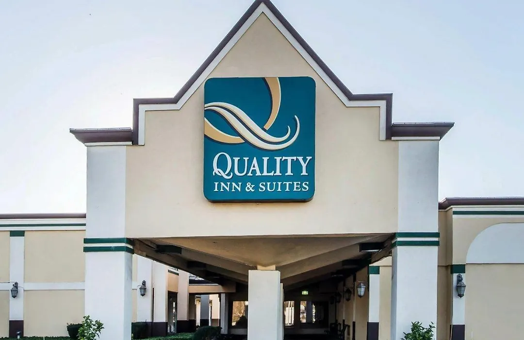 Quality Inn & Suites Erie Near Casino-1