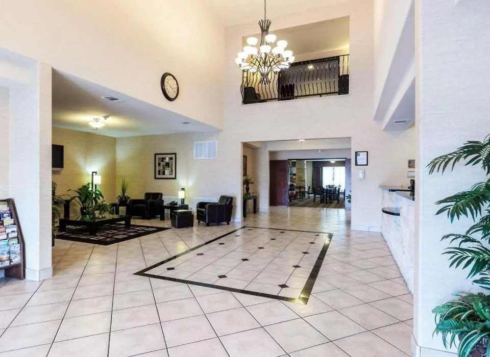 Quality Suites Huntsville Near University-1