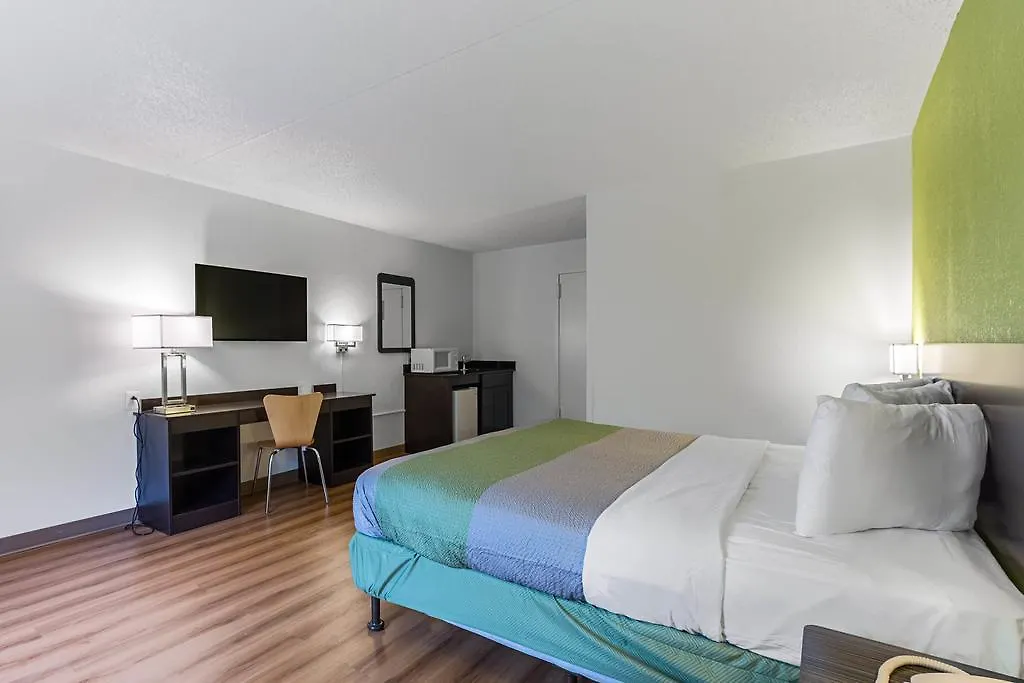 Motel 6-Warminster, Pa-1