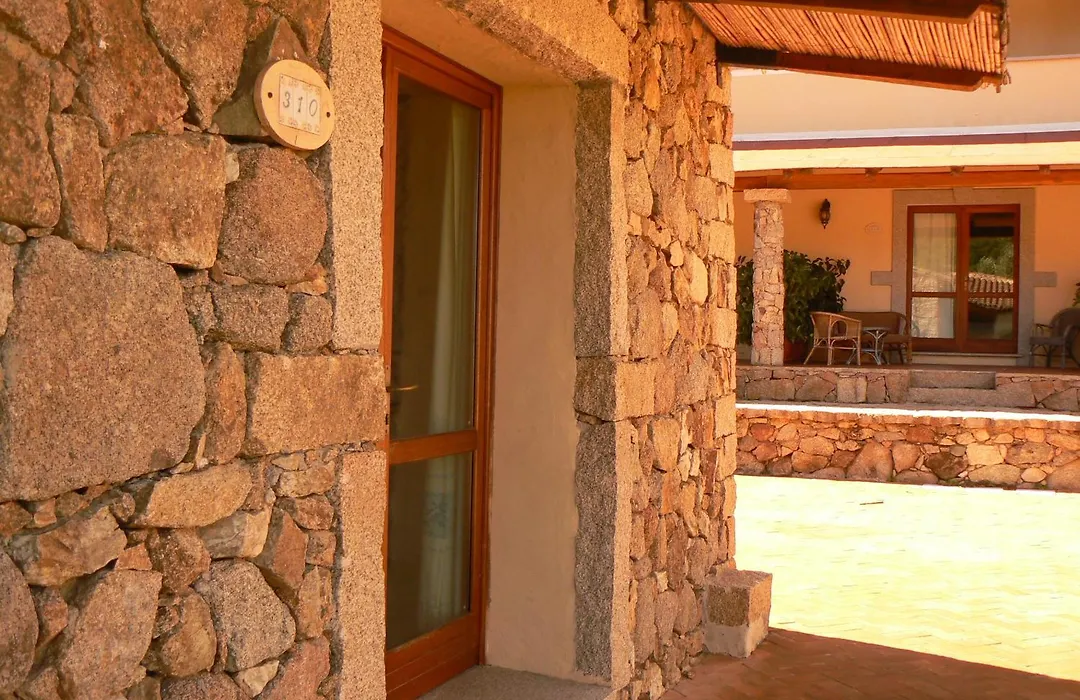 Hotel Valkarana Country Relais (Adults Only)-1