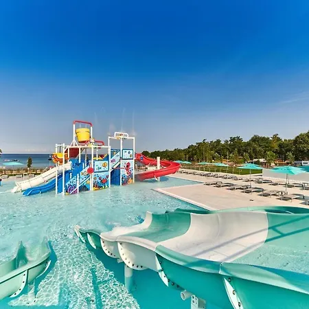 Mobile Homes Relax Park Umag-3