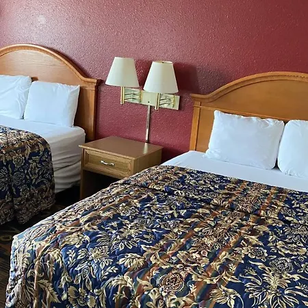 Newton Inn In Newton, Ks-2