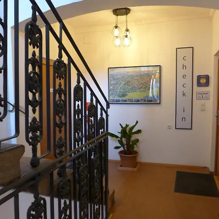 Pension Stoi Budget Guesthouse-2