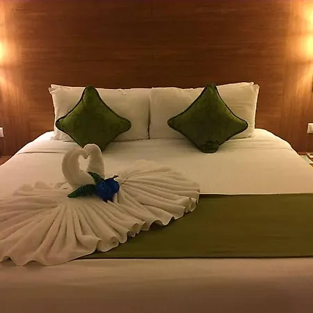 Hotel Suites Ambassador-3