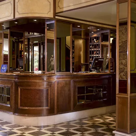 Hotel Amadeus-2