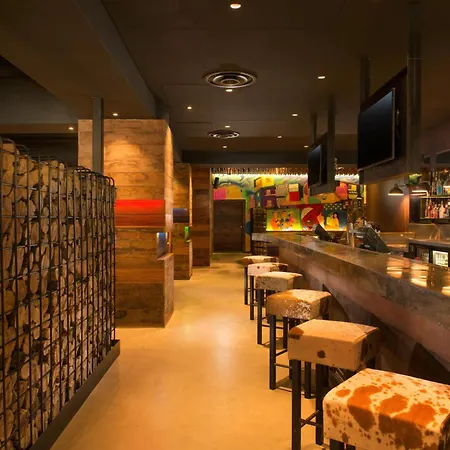 Stamford Plaza Adelaide-3